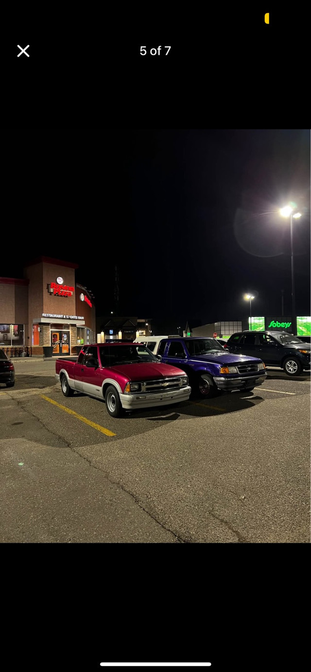1994 chevolet s10 in Cars & Trucks in Calgary - Image 2
