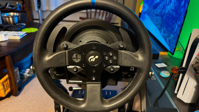 Racing wheel with gear changer and free steering wheel stand in Sony Playstation 5 in City of Halifax - Image 2