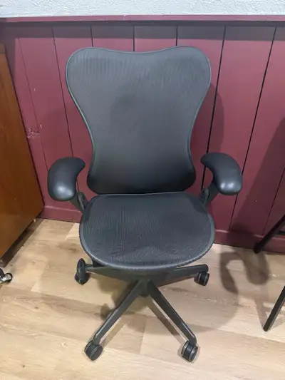 Herman Miller MIRRA Chair  2, View more