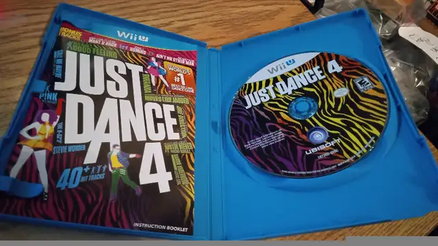 Jeu video Just Dance 4 Wii U Video Game in Other in City of Montréal - Image 4