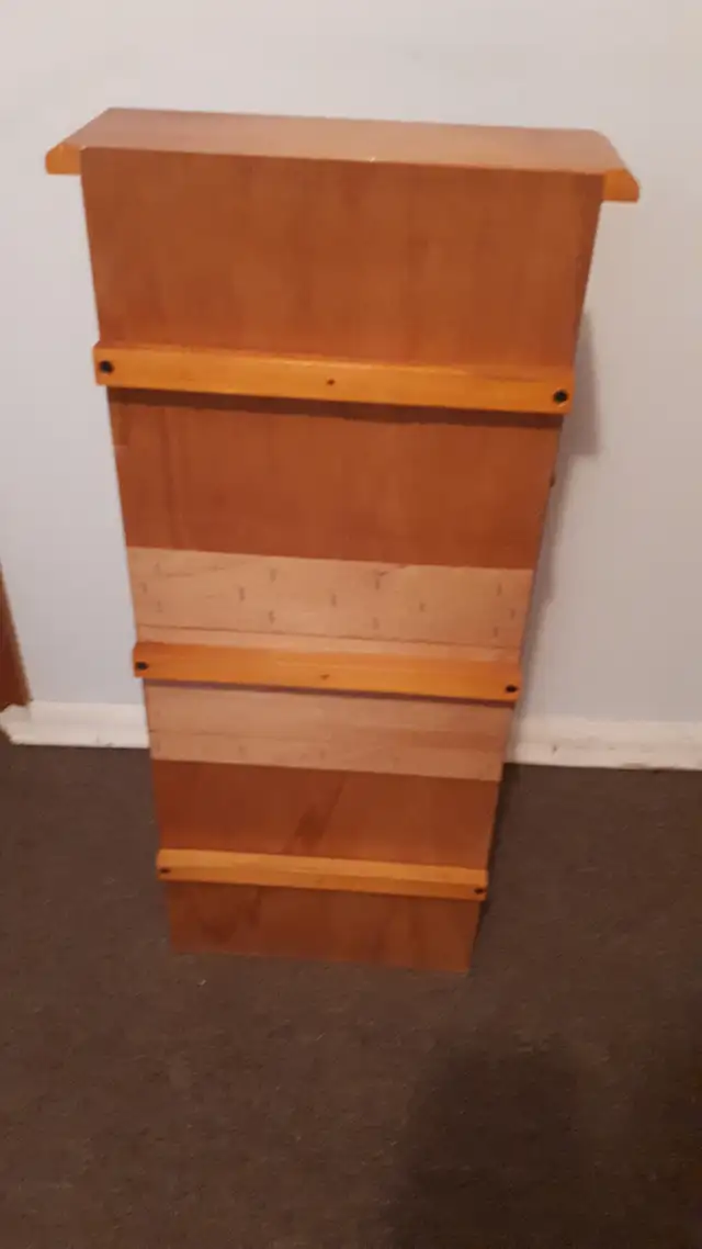 Shelves Wooden Small in Bookcases & Shelving Units in City of Toronto - Image 7