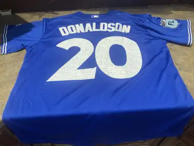 Toronto Blue Jays mens XL Donaldson jersey, View more
