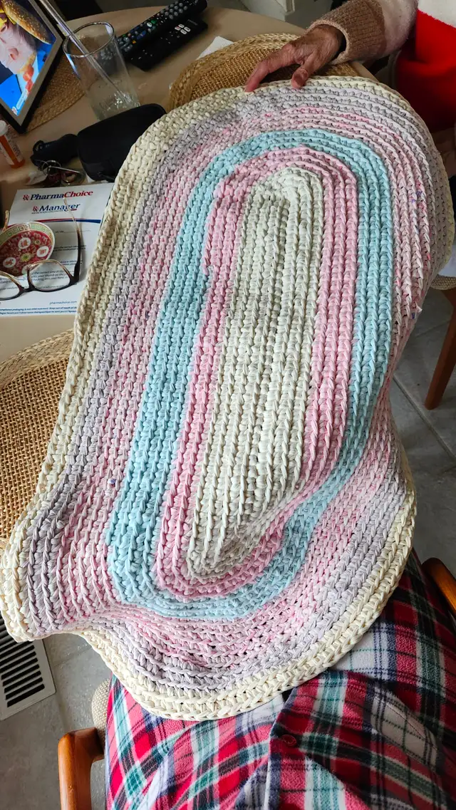 Crocheted Rug in Rugs, Carpets & Runners in Ottawa - Image 3