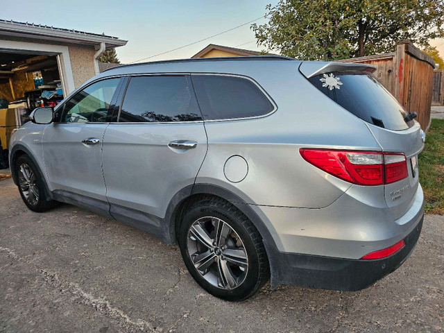 2013 Hyundai Santa Fe XL Limited AWD in Cars & Trucks in Edmonton - Image 2