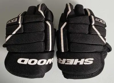 Sherwood EK33 Hockey Gloves Youth, View more