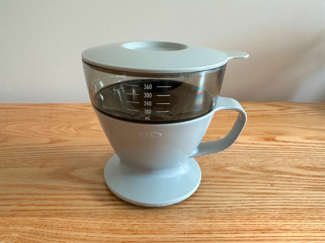 Starbucks OXO 12 oz Pour Over Coffee Cup in Kitchen & Dining Wares in Winnipeg
