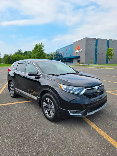 Honda CRV 2018 LX en parfaite condition. - AWD - hitch 2" - sièges chauffants - démarreur à distance...