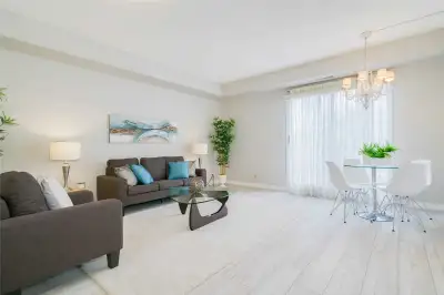 2 bedroom 2 bath in North York