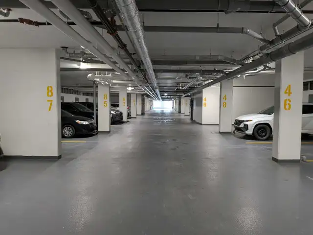 3-Bedroom 2 Bath apartment in Bedford in Short Term Rentals in Bedford - Image 11