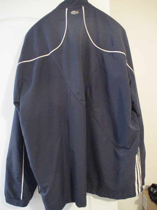 Adidas Clima365 Long Sleeve Jacket for SALE! (Large) in Men's in Mississauga / Peel Region - Image 2