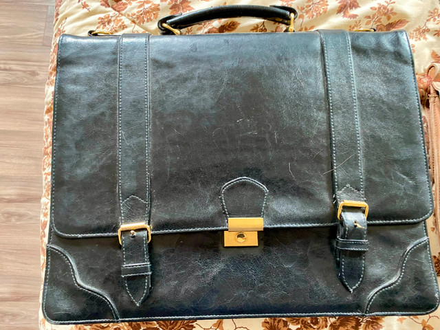 Leather Satchels/Messenger Bag in Other in Oshawa / Durham Region - Image 2