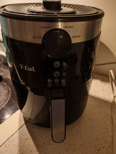 Air Fryer T-FAL 3.5 litres, View more