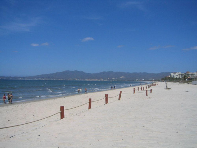 Beach front condo, Nuevo Vallarta in Mexico - Image 2