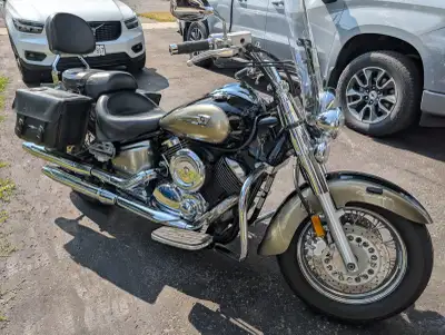 Lovely bike to ride, one owner. Bought in dec. 2005 brand new and delivered in March 2006. Bike like...