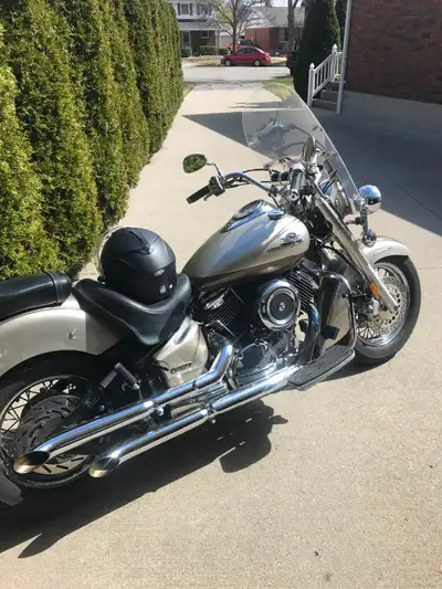 2002 Yamaha Vstar 1100 classic.Great condition. Comes with 2 sets of pipes and back rest. $3500 226...