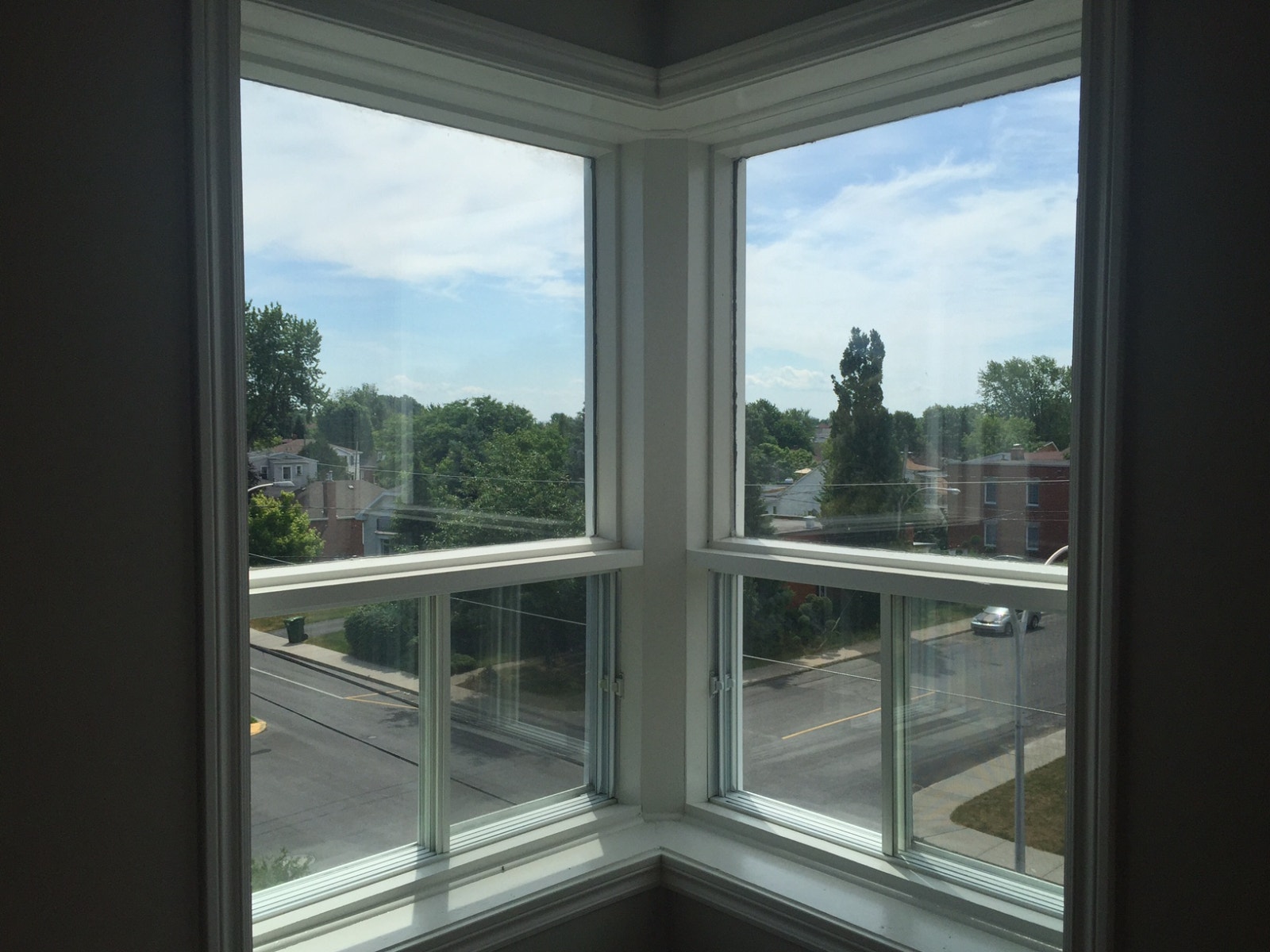 ** 1er AOUT - 4 1/2 (Coll. Mil et Vieux St-Jean) 169 Gouin ** — photo 3