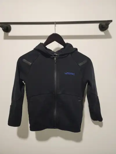Kids ages 6-9 unisex hoodie with pockets, View more