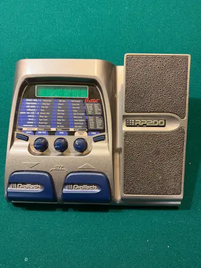 DigiTech RP200 multi-effects guitar pedal/processor, View more