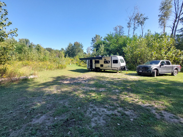 Ibex 19QTH half ton towable toy hauler in Travel Trailers & Campers in Brantford - Image 3