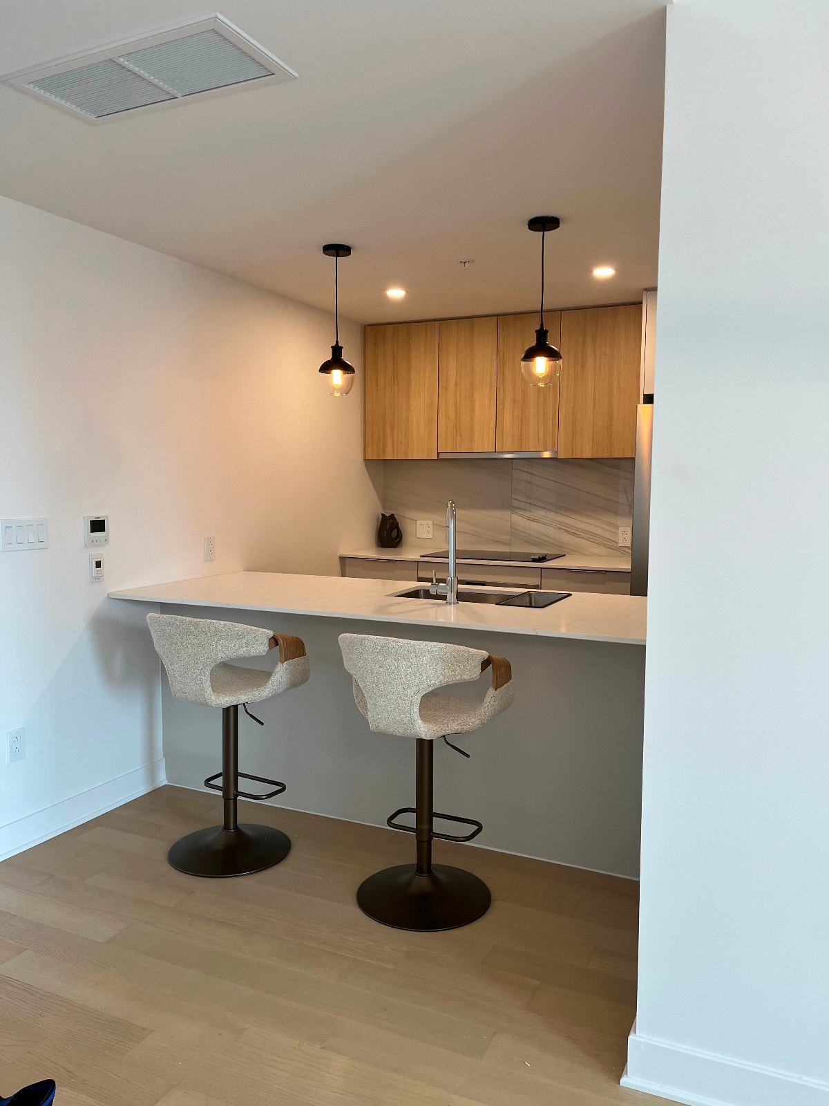 Condo 4 1/2 à louer- Ste-Anne-De-Bellevue — photo 3