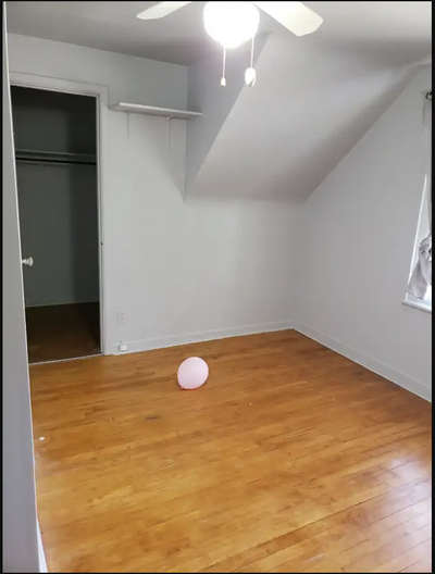 A Room on sharing is available (CLOSE TO MOHAWK COLLEGE FENNEL CAMPUS) on upper floor with another P...