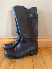 Women’s Tall Leather Muck Boots