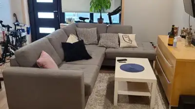 $2,500 / 1br - 650ft2 - 1br + Den - 650ft2 - Dovercourt Village