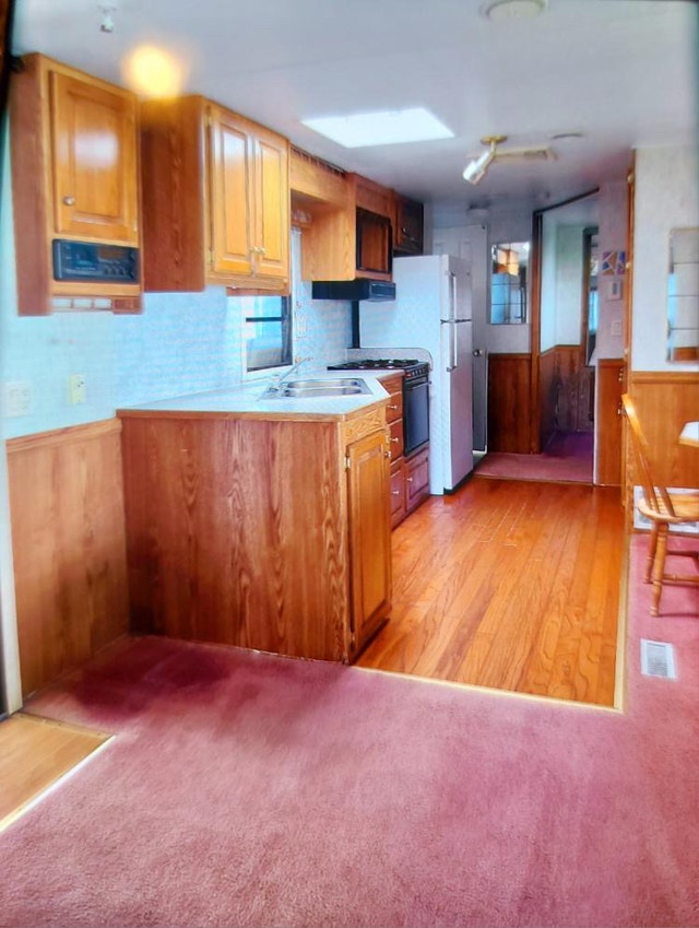 Golden falcon travel, trailer, park model Park Models City of