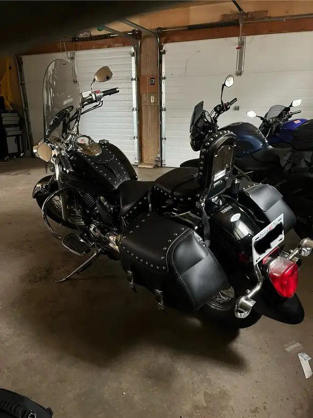 2013 Yamaha V Star 650 in Street, Cruisers & Choppers in Red Deer - Image 6