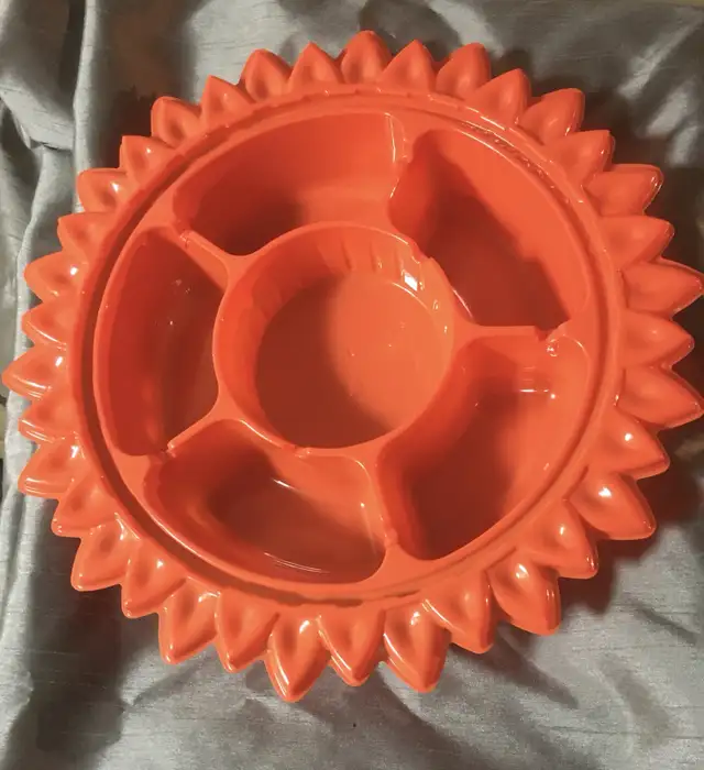 Sunflower Design Sectioned Serving Tray