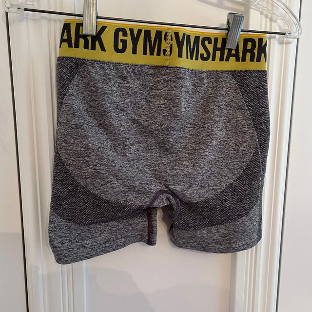 Gymshark Grey Flex Workout Short in Women's - Bottoms in Kitchener / Waterloo - Image 3
