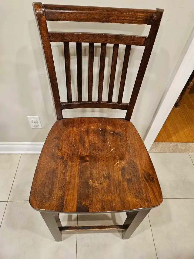 Wooden Bar Stools x 3 in Dining Tables & Sets in Mississauga / Peel Region - Image 2