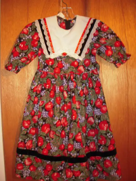 Robe fleurie pour jeune fille in Kids & Youth in Laval / North Shore - Image 2