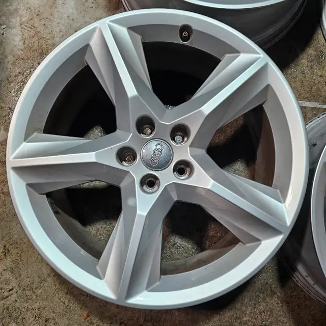 19 inch Audi OEM rims 5x112 in Tires & Rims in Markham / York Region - Image 3