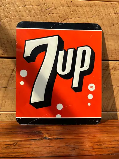 ビンテージ　セブンアップ vintage 7up sign in Buy & Sell in Ontario | Kijiji Marketplaces