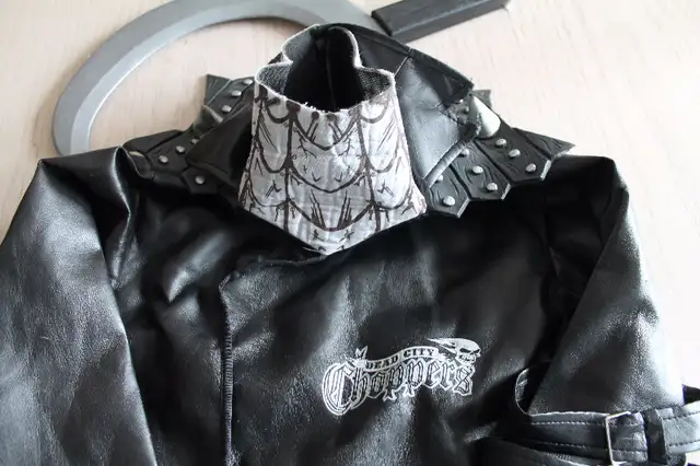size 8 motorcycle chopper costume in Costumes in Oshawa / Durham Region - Image 2