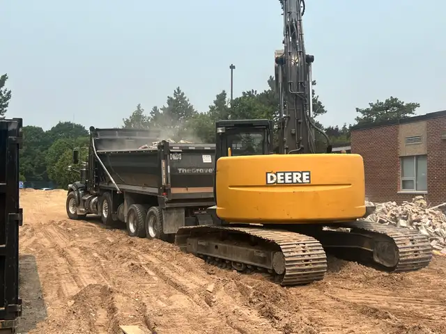 Dump Trucks for Hire561999898152151044