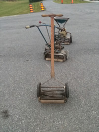 vintage reel mower in Lawnmowers & Leaf Blowers in Ontario