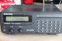 RADIO SHACK MODEL 2037 VHF/UHF 200 CHANNEL RADIO SCANNER