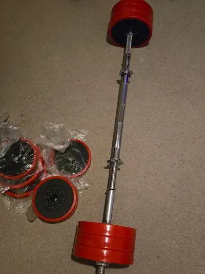 barely used works well 8 x 2.5 kg 4 x 1.25 kg, weight bar fasteners included free delivery $80 obo