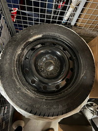 4 pneus hiver  avec jantes en fer, IcePro3 215/55R16.