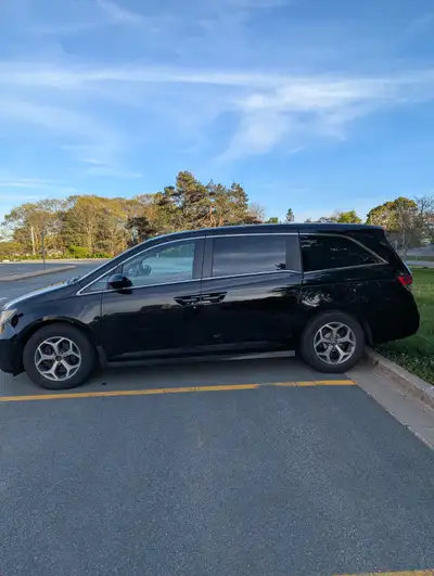 Selling our reliable 2015 Honda Odyssey LX. It drives incredibly well, and has an up-to-date service...