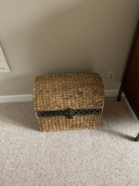 Decorative floor style basket