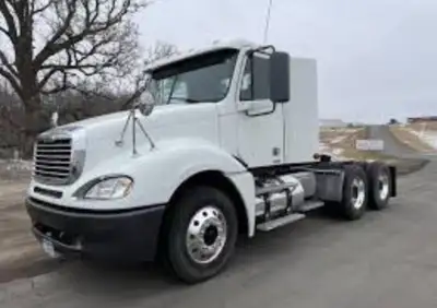 We are looking class1 semi truck driver for city work Looking somehone buy truck in sharing Sharing...