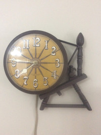 Vintage Spinning Wheel Wall Clock
