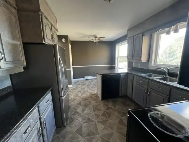 House for rent in West Royalty Charlottetown in Long Term Rentals in Charlottetown - Image 7