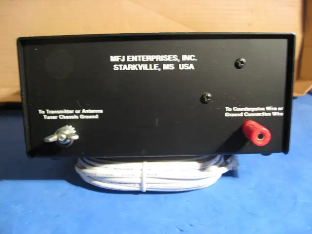 VINTAGE RARE MFJ MFJ-931 artificial ground near mint ham radio c in General Electronics in Calgary - Image 7