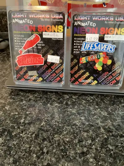 Animated Ho Scale Neon signs, View more