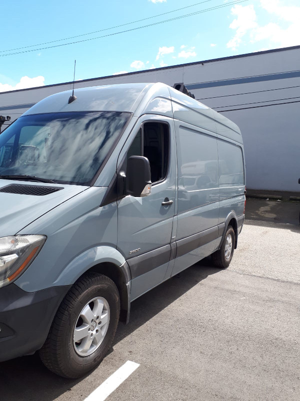 2014 Mercedes Benz Sprinter in Cars & Trucks in Burnaby/New Westminster - Image 2