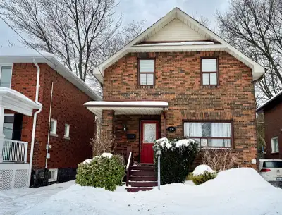 Welcome to 200 Oshawa Blvd N, a beautifully updated home offering comfort, style, and everyday pract...